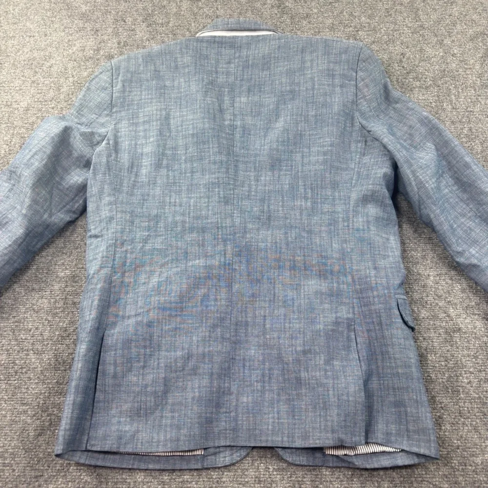 Guess Blazer Size Medium Blue Chambray Cotton Two Button Sport Coat Mens